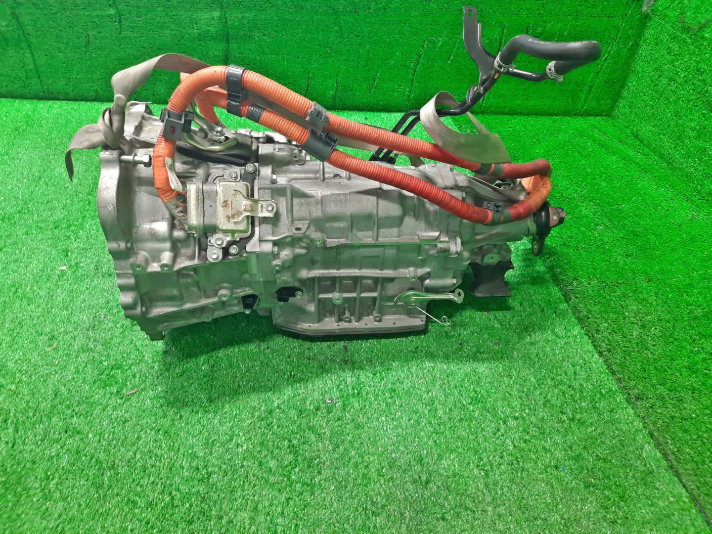 АКПП LEXUS IS300H AVE30 2AR-FSE 2 ракурс