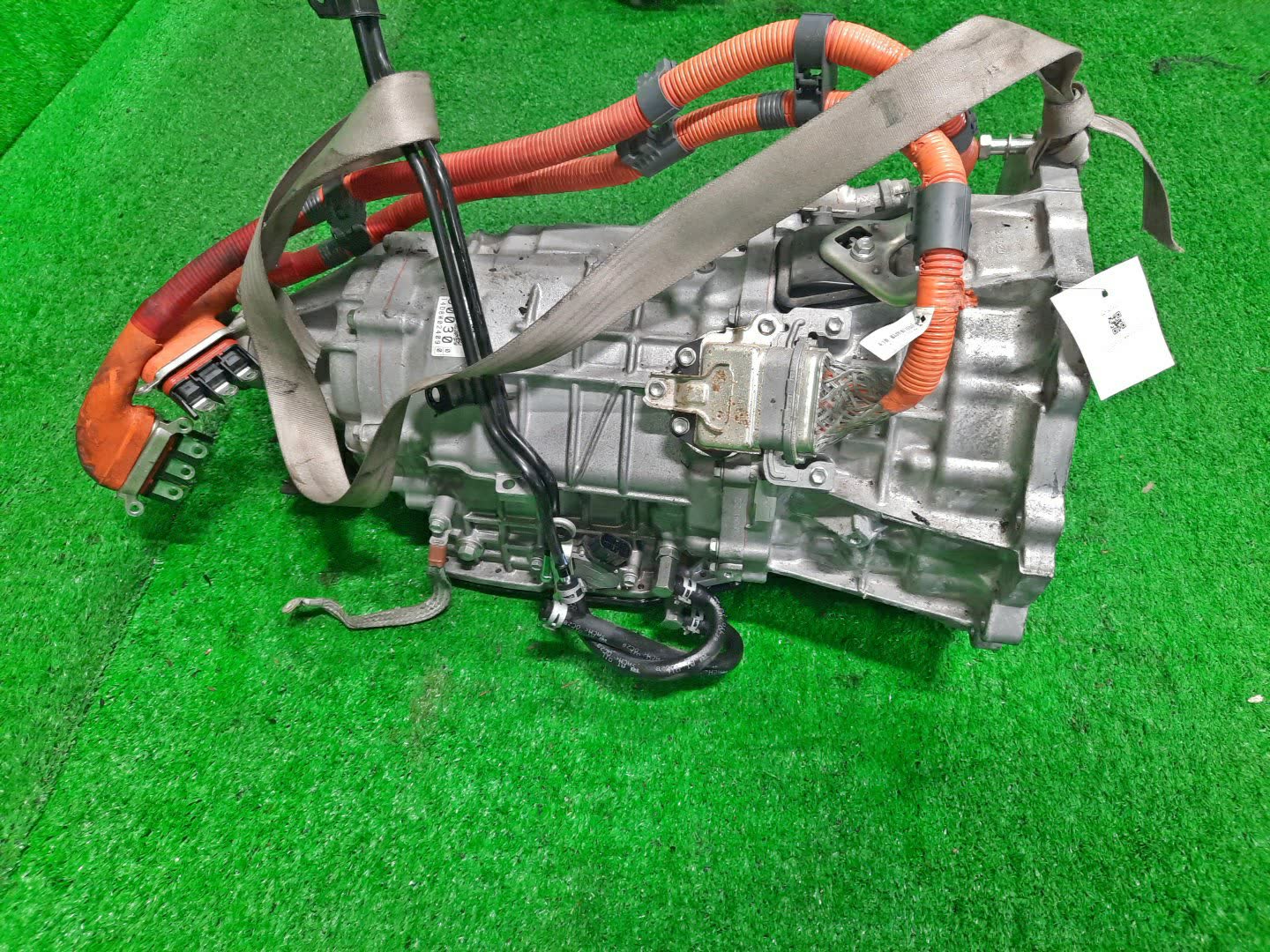 АКПП LEXUS IS300H AVE30 2AR-FSE 3 ракурс