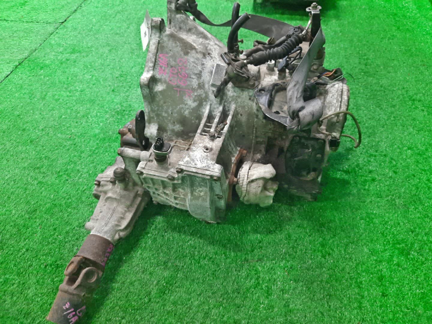 АКПП MITSUBISHI GTO Z15A, Z16A 6G72 W4A331UNQ 4 ракурс АКПП MITSUBISHI GTO Z15A, Z16A 6G72 W4A331UNQ 4 ракурс