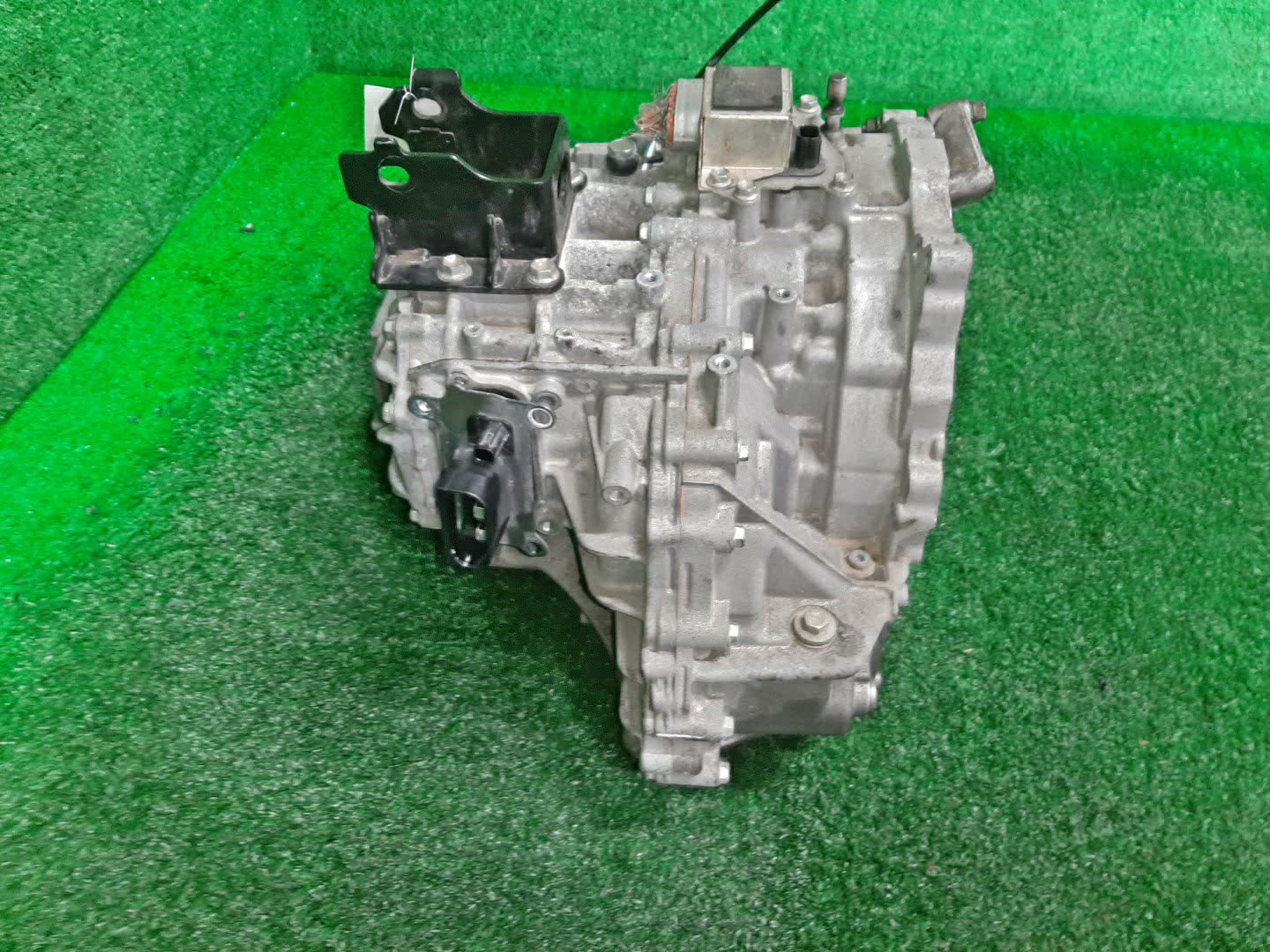 АКПП TOYOTA SIENTA NHP170G 1NZ-FXE P510 2 ракурс