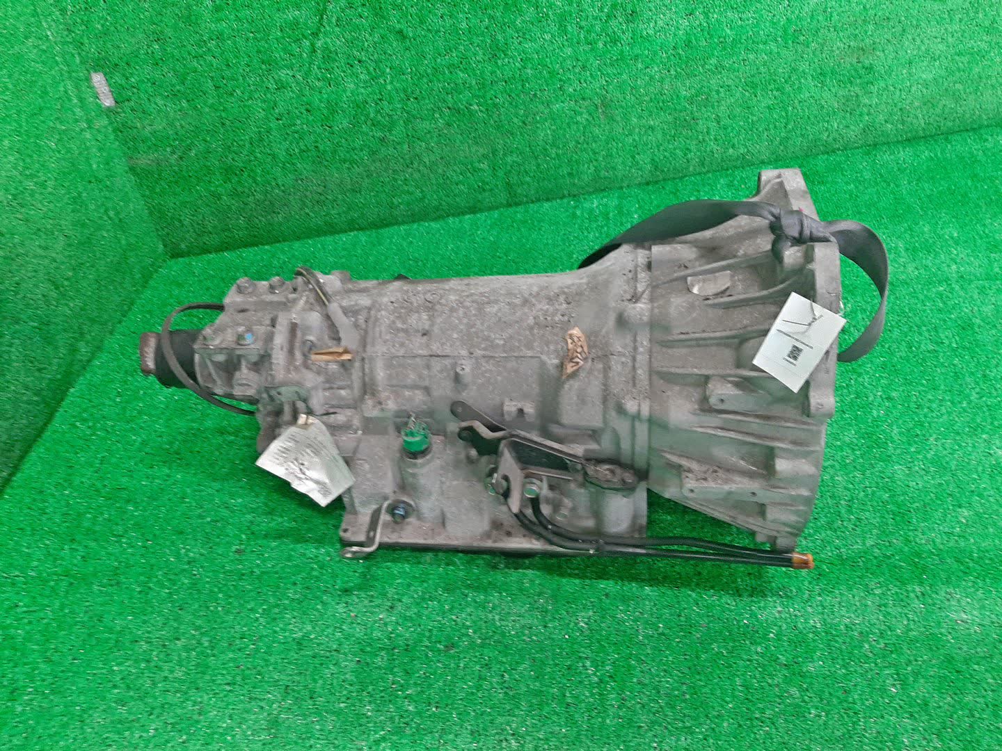 АКПП NISSAN CARAVAN E26 QR20DE RE5A05A, 61X0D 1 ракурс