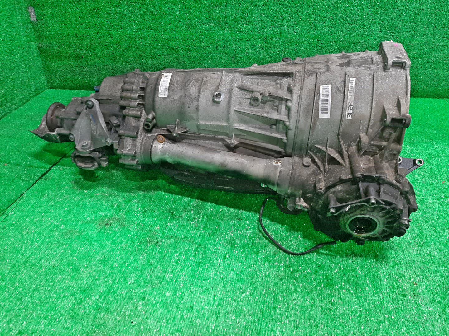 АКПП AUDI A8 4E2 BFM 6HP26A 3 ракурс