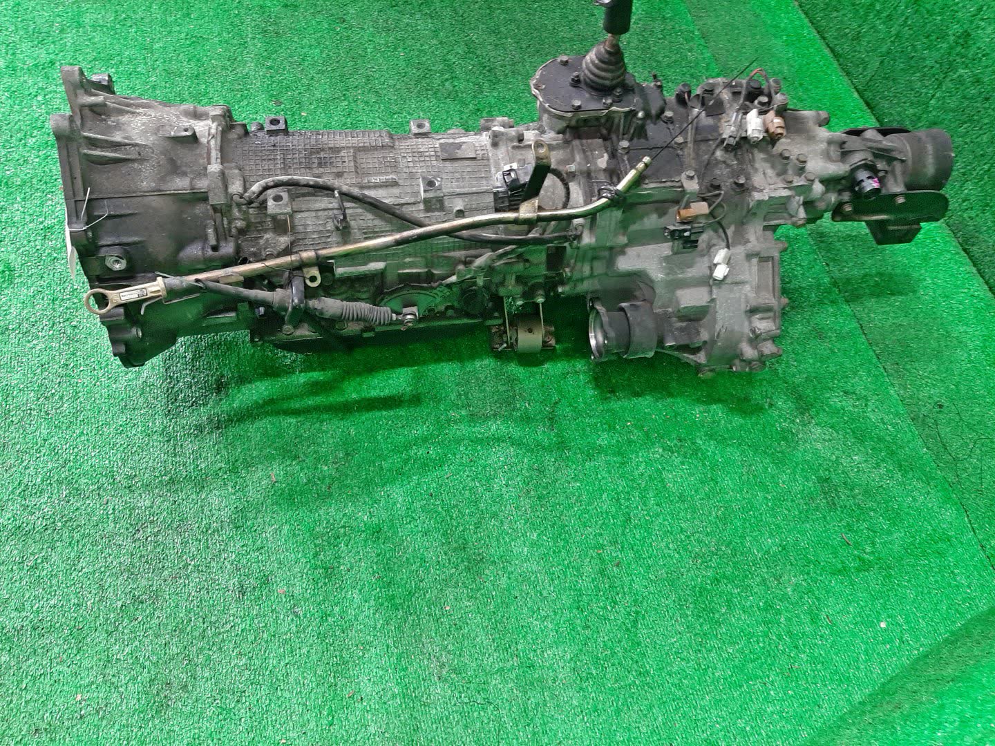 АКПП MITSUBISHI DELICA PD6W, PF6W 6G72 V4A512DJB2 3 ракурс
