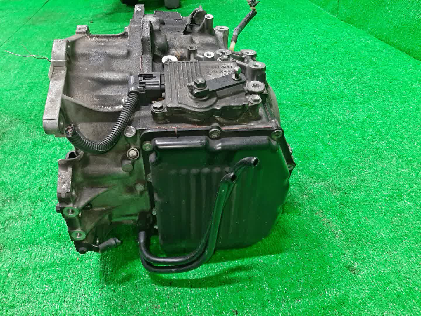АКПП VOLVO V70, S80 BW98, BW56, AS98 B6324S 30651564 3 ракурс