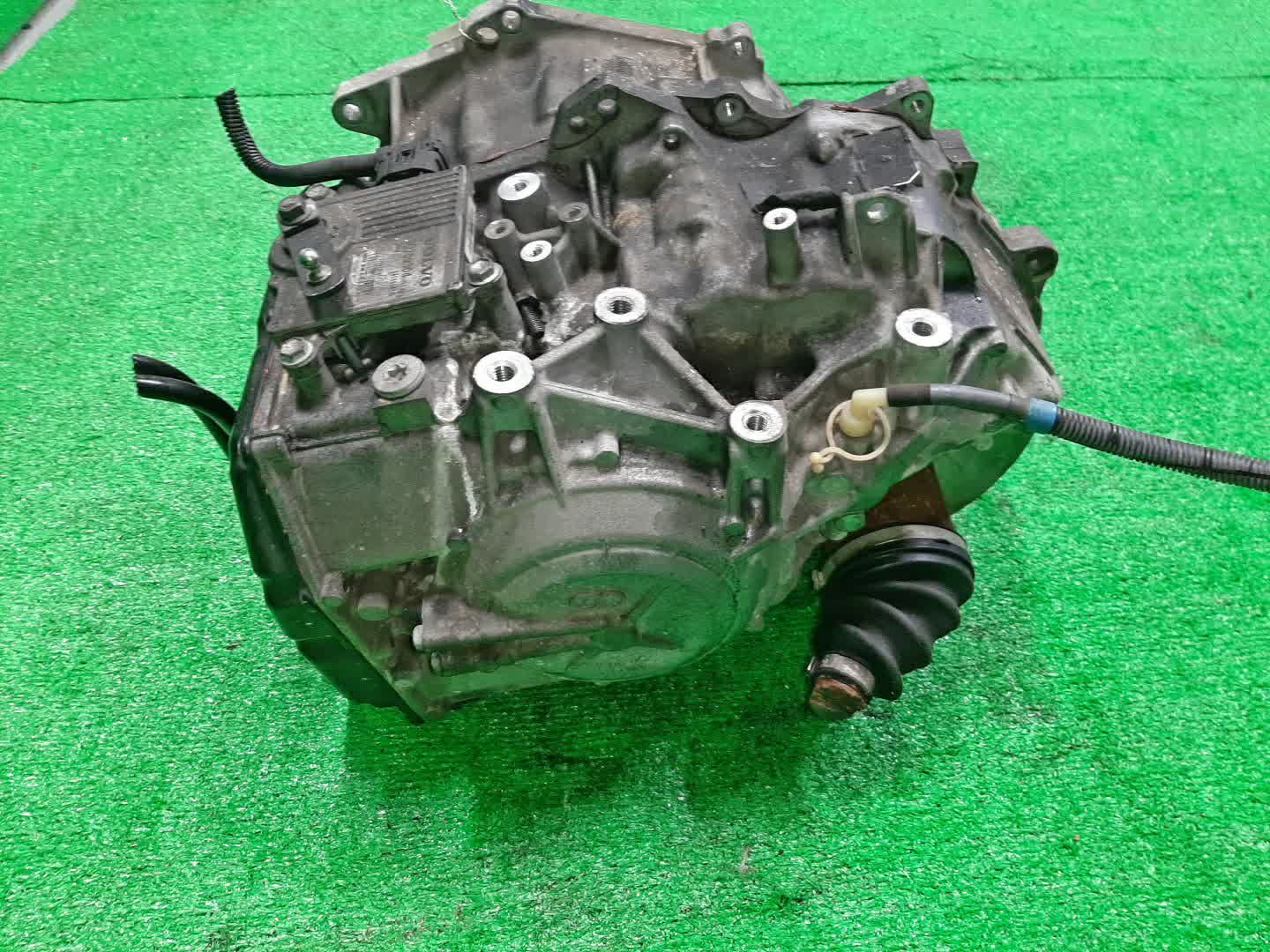 АКПП VOLVO V70, S80 BW98, BW56, AS98 B6324S 30651564 4 ракурс