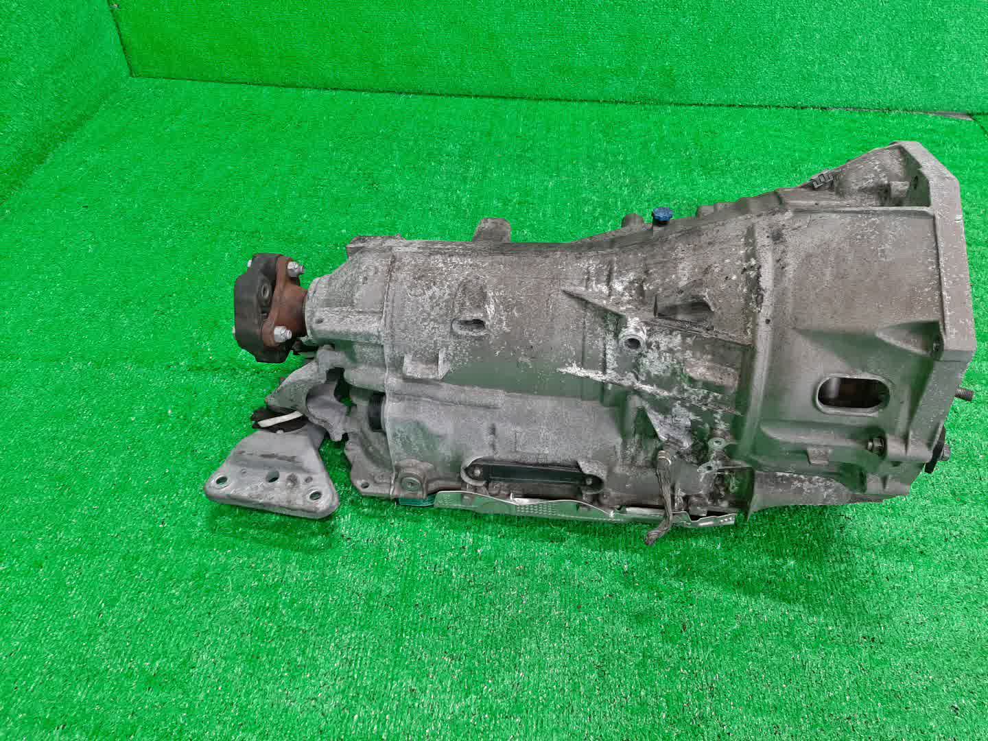 АКПП BMW 5-Series, 3-Series, 320i, 520i F11, XG20, XL20, F10, F30, F31, F34 N20B20B 24007643726, 8HP-45 3 ракурс