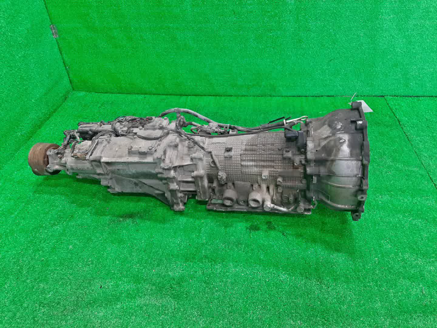 АКПП MITSUBISHI PAJERO V78W, V68W 4M41T V4A517SBA1 1 ракурс АКПП MITSUBISHI PAJERO V78W, V68W 4M41T V4A517SBA1 1 ракурс