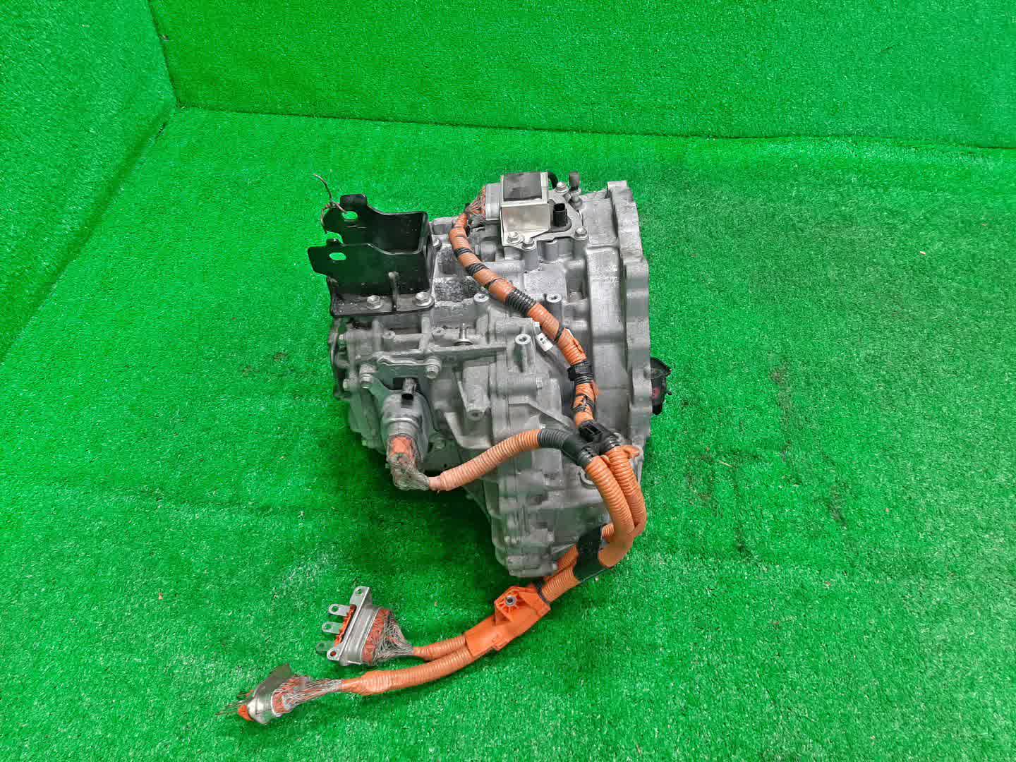 АКПП TOYOTA SIENTA NHP170G 1NZ-FXE P510 2 ракурс