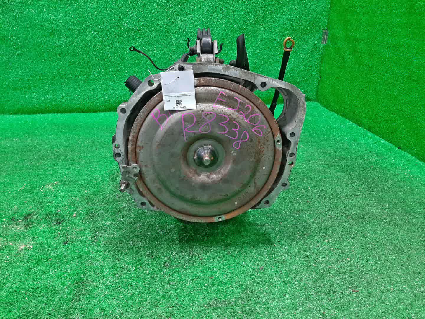 АКПП SUBARU LEGACY BE5, BH5 EJ206 TV1B4YBEAA 2 ракурс