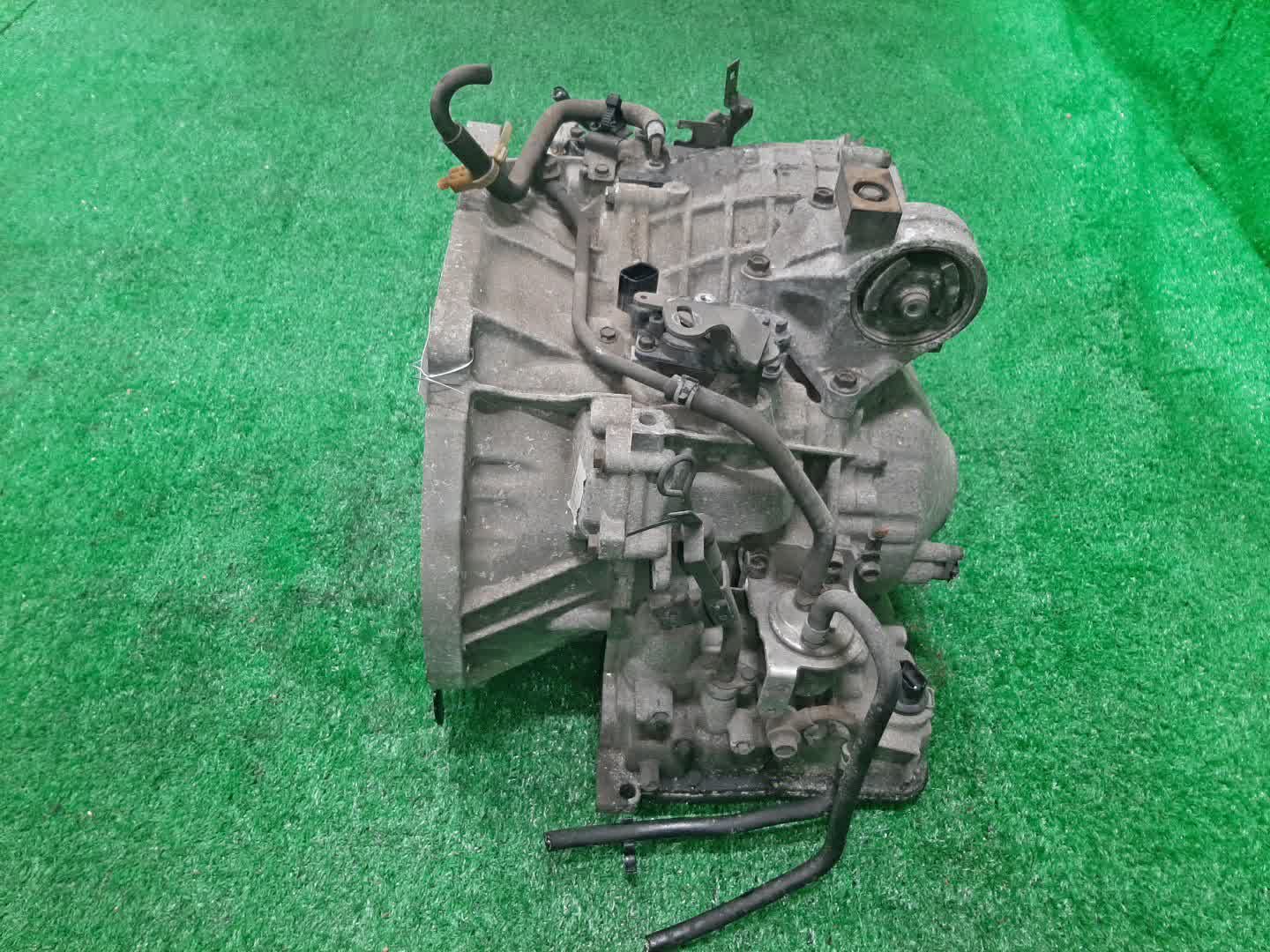 АКПП NISSAN AVENIR, LIBERTY, PRIMERA, WINGROAD, BLUEBIRD SYLPHY RW11, RM12, TP12, RP12, WTP12, WRP12, WRY11, TG10 QR20DE, QR25DD, QR20DD 8E073 3 ракурс