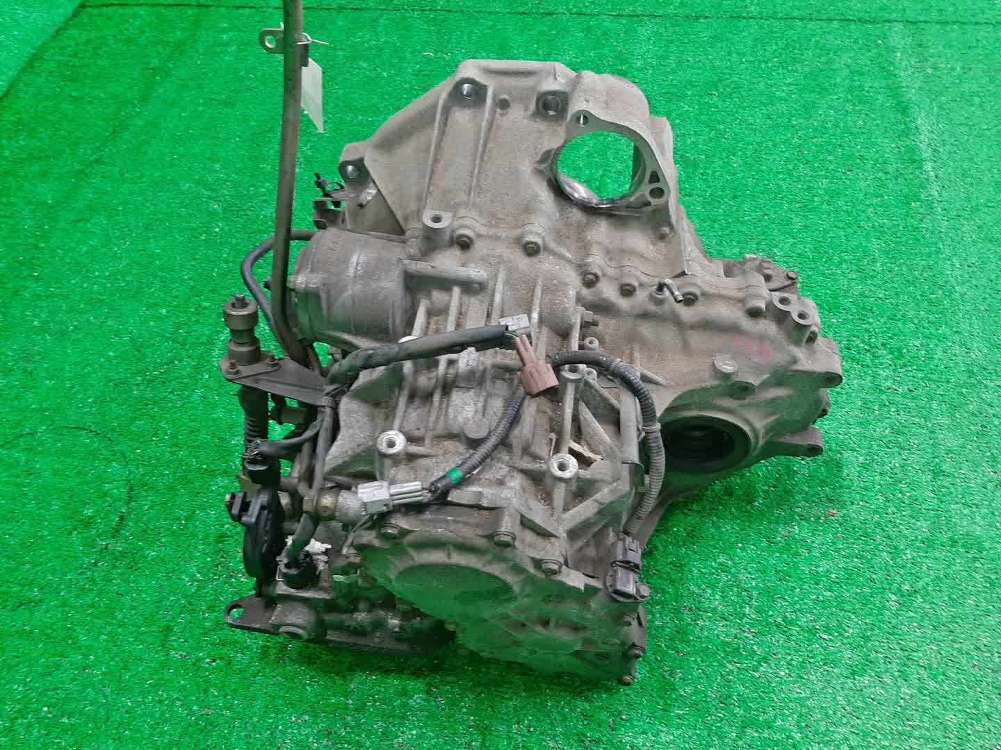 АКПП NISSAN CEFIRO A33 VQ20DE LSD 4 ракурс