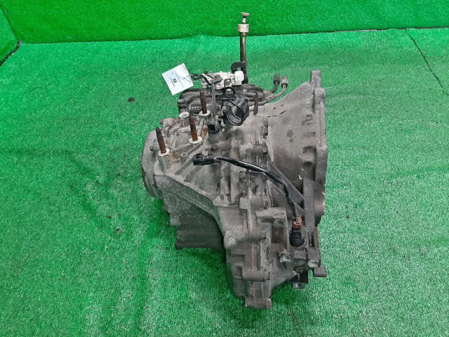 АКПП MITSUBISHI CHARIOT GRANDIS N86W 6G72 F4A512E5B3 2 ракурс