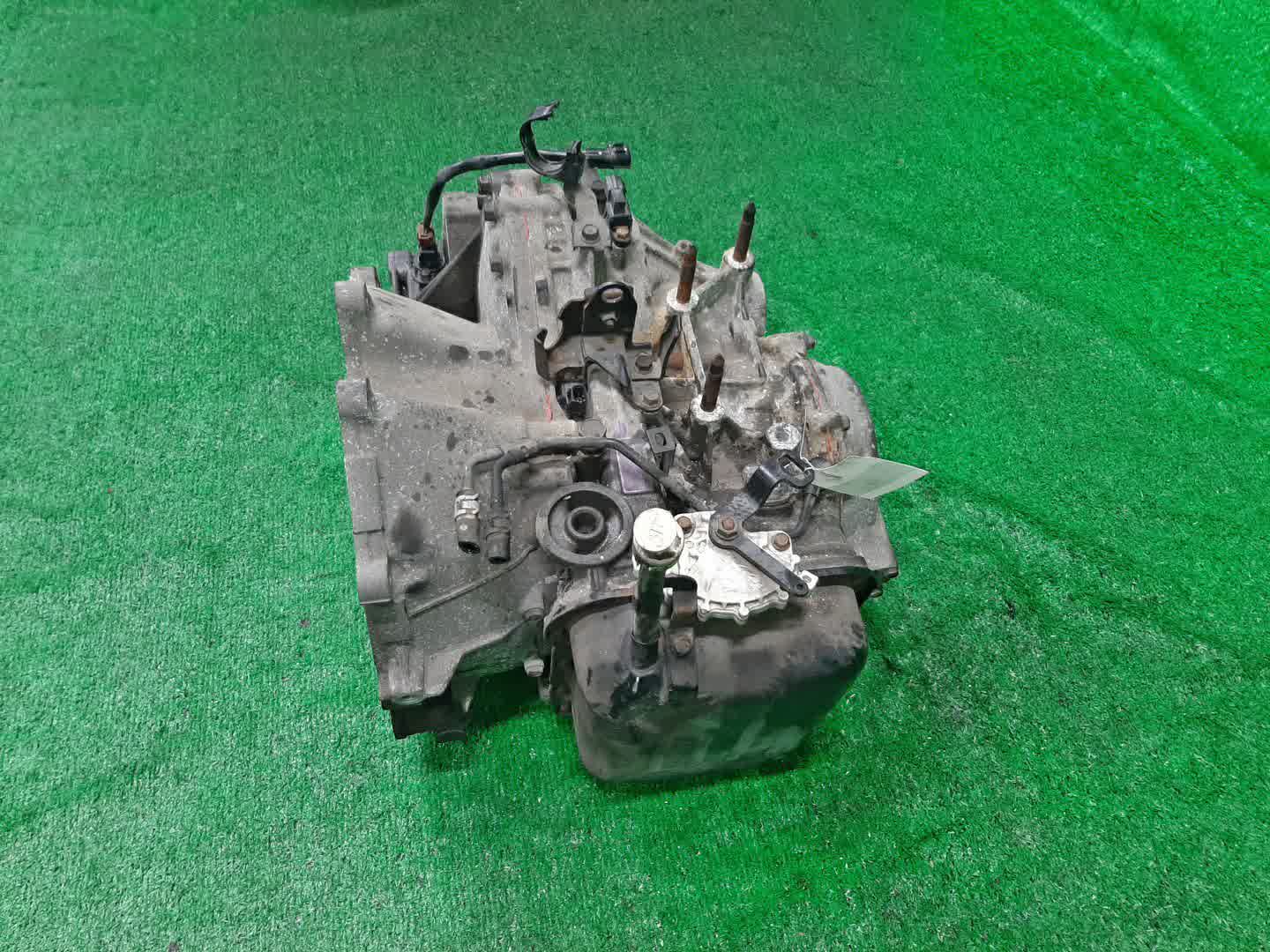 АКПП MITSUBISHI CHARIOT GRANDIS N86W 6G72 F4A512E5B3 3 ракурс