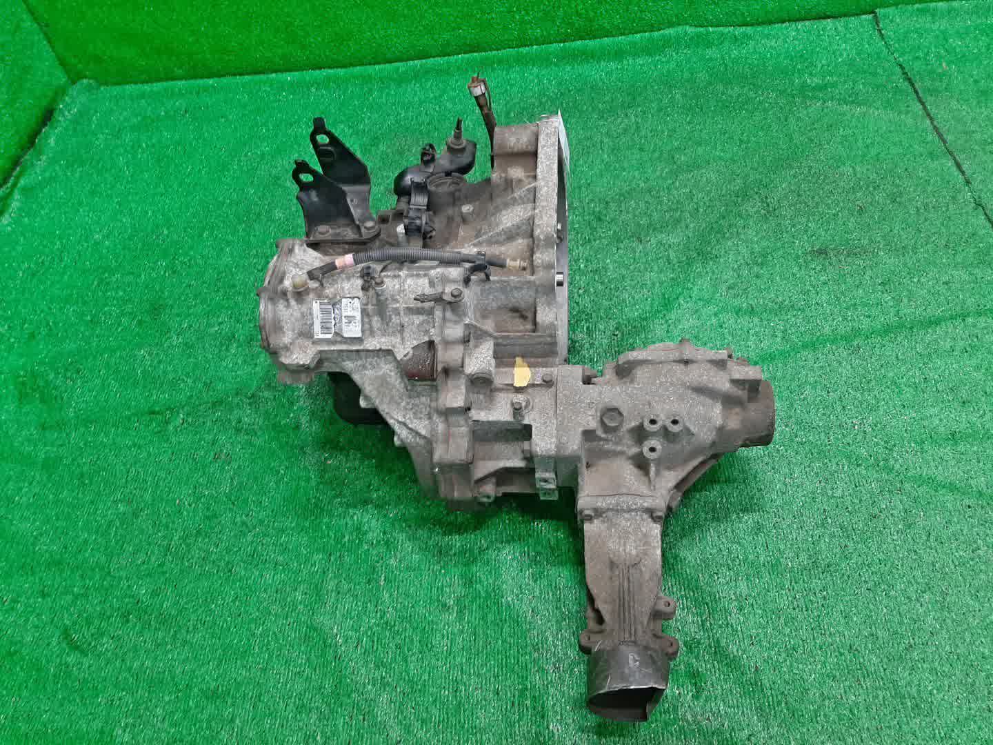 АКПП TOYOTA VISTA ARDEO AZV55G 1AZ-FSE A248F 2 ракурс