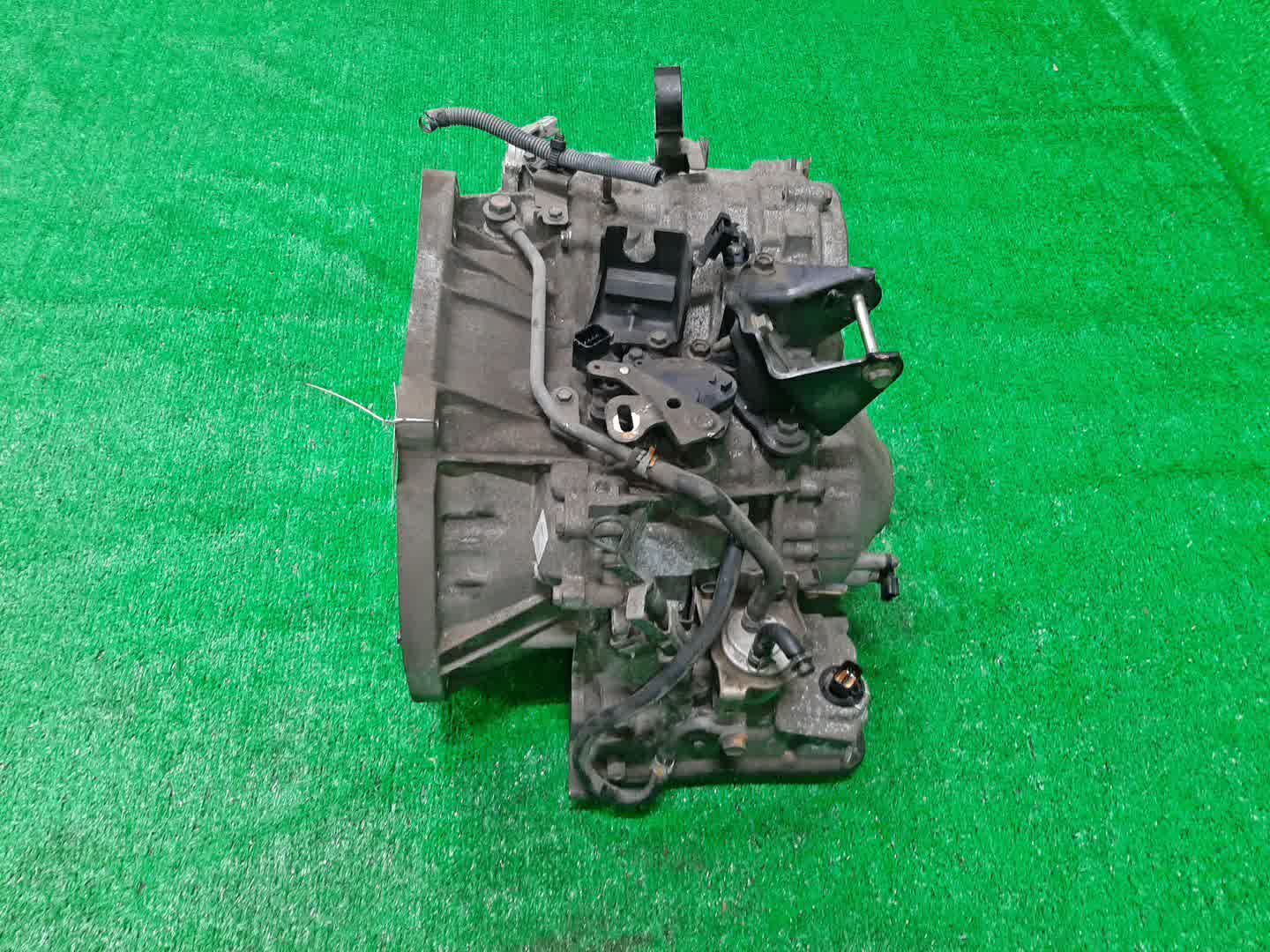 АКПП NISSAN AVENIR, LIBERTY, PRIMERA, WINGROAD, BLUEBIRD SYLPHY RW11, RM12, TP12, RP12, WTP12, WRP12, WRY11, TG10 QR20DE, QR25DD, QR20DD 8E073 3 ракурс
