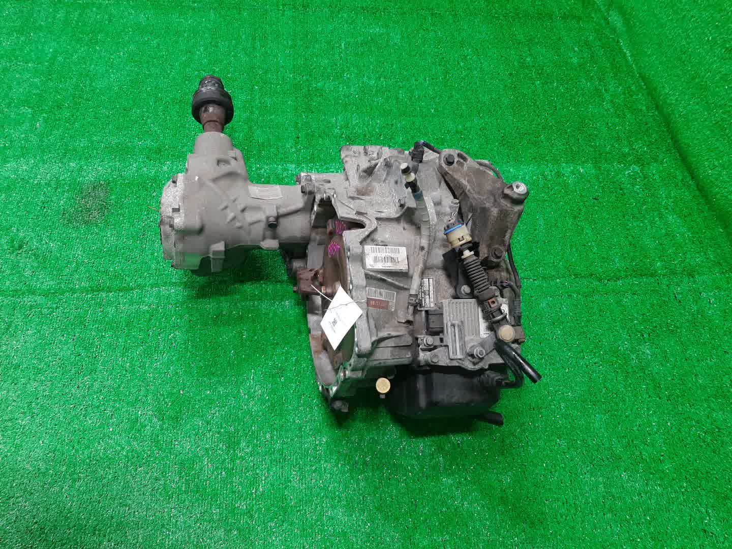 АКПП VOLVO S40, V50, C30, C70, V70, S80 MS67, MW67, MK67, MC67, MC68, BW60, BW56, AS56, AS B5254T7, B5254T3, B5254T10, B5254T, B5254T6 30713798 3 ракурс