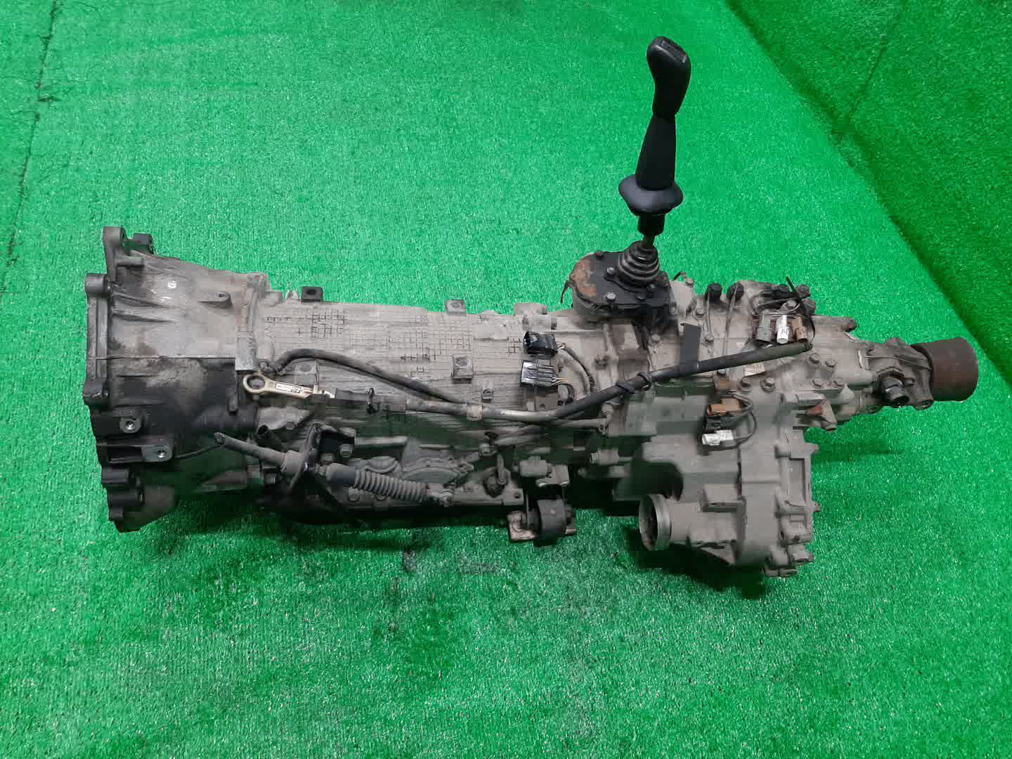 АКПП MITSUBISHI DELICA PD6W, PF6W 6G72 V4A512DJB2 2 ракурс