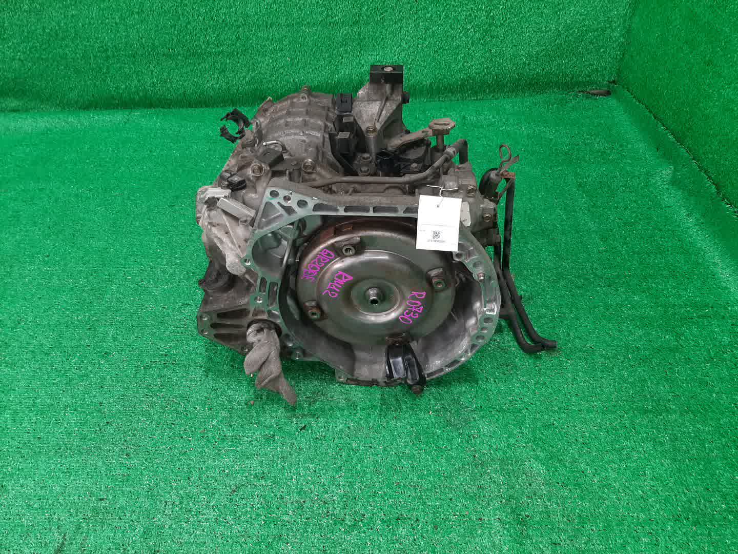 АКПП NISSAN AVENIR, LIBERTY, PRIMERA, WINGROAD, BLUEBIRD SYLPHY RW11, RM12, TP12, RP12, WTP12, WRP12, WRY11, TG10 QR20DE, QR25DD, QR20DD 8E073, RE0F06A 1 ракурс