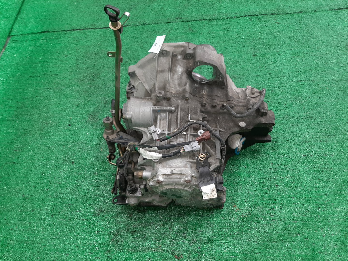 АКПП NISSAN CEFIRO A33 VQ20DE 85X00, RE4F04B-FN44 4 ракурс