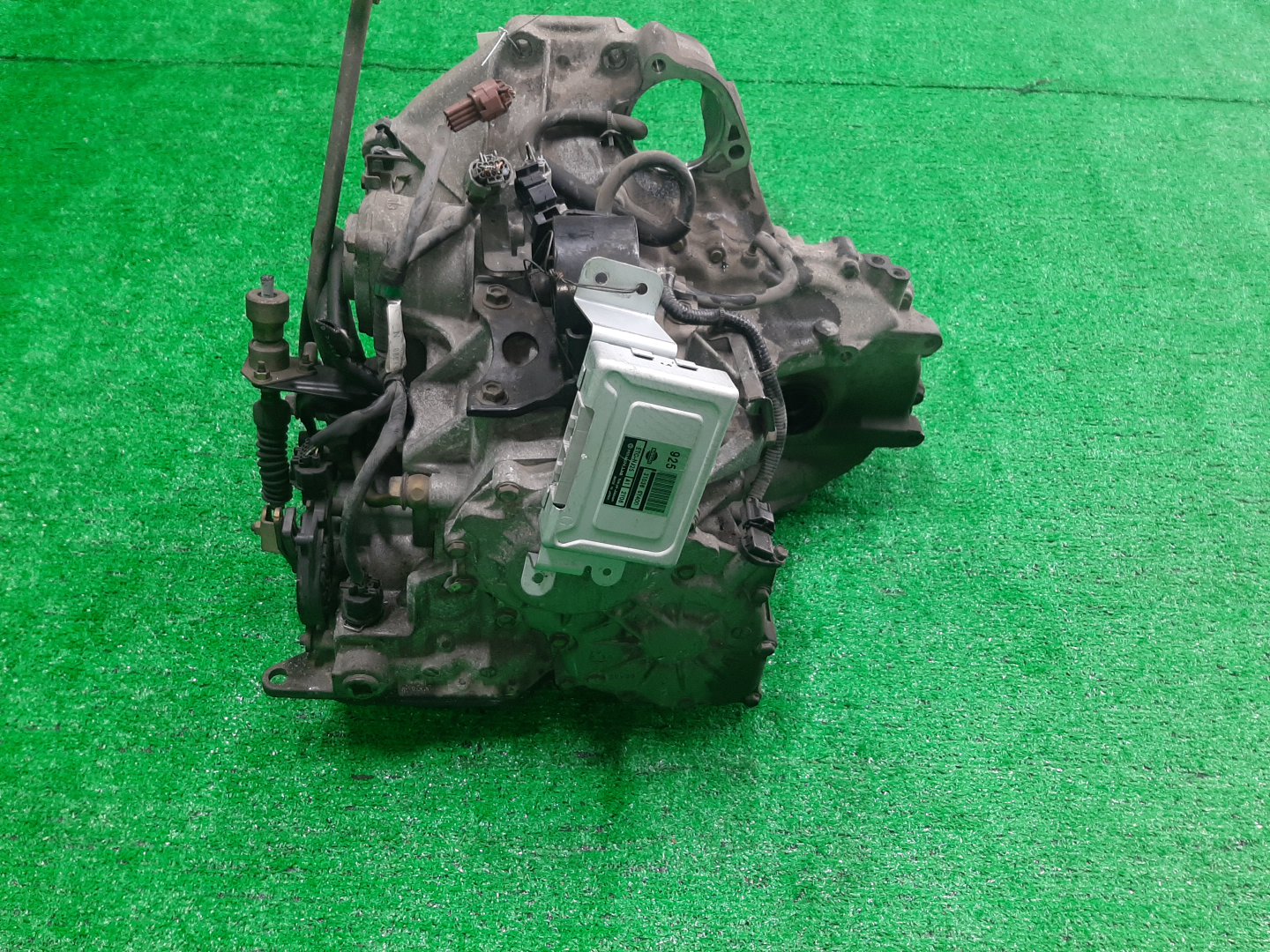 АКПП NISSAN CEFIRO A33 VQ20DE 85X00, RE4F04B-FN44 4 ракурс