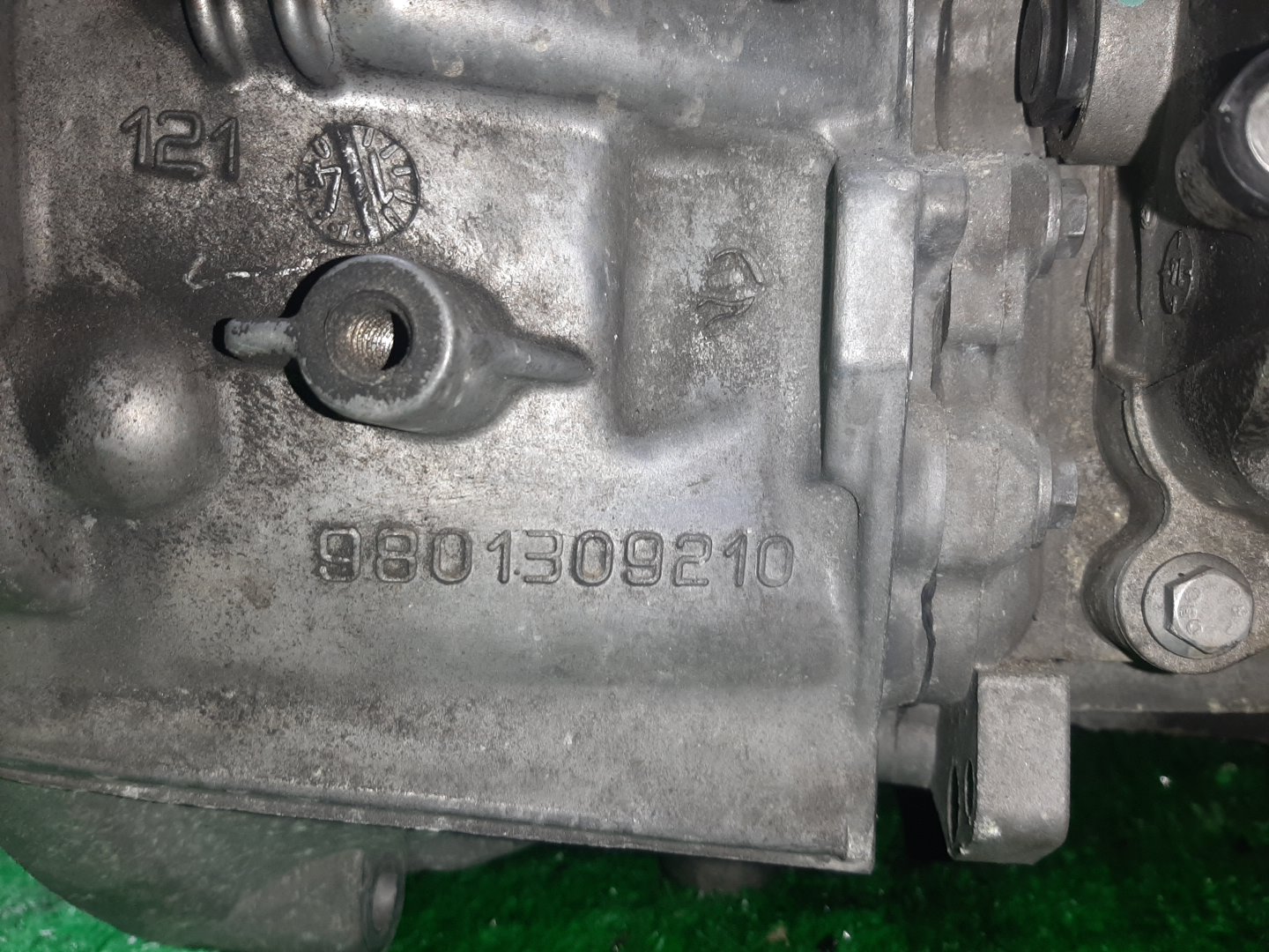 МКПП PEUGEOT 208, DS5, RCZ, 308, DS4 A9, K, PF2, 4C, 4A, N 5F03, EP6CDTX, EP6DTX, 5F02 9801309210 5 ракурс