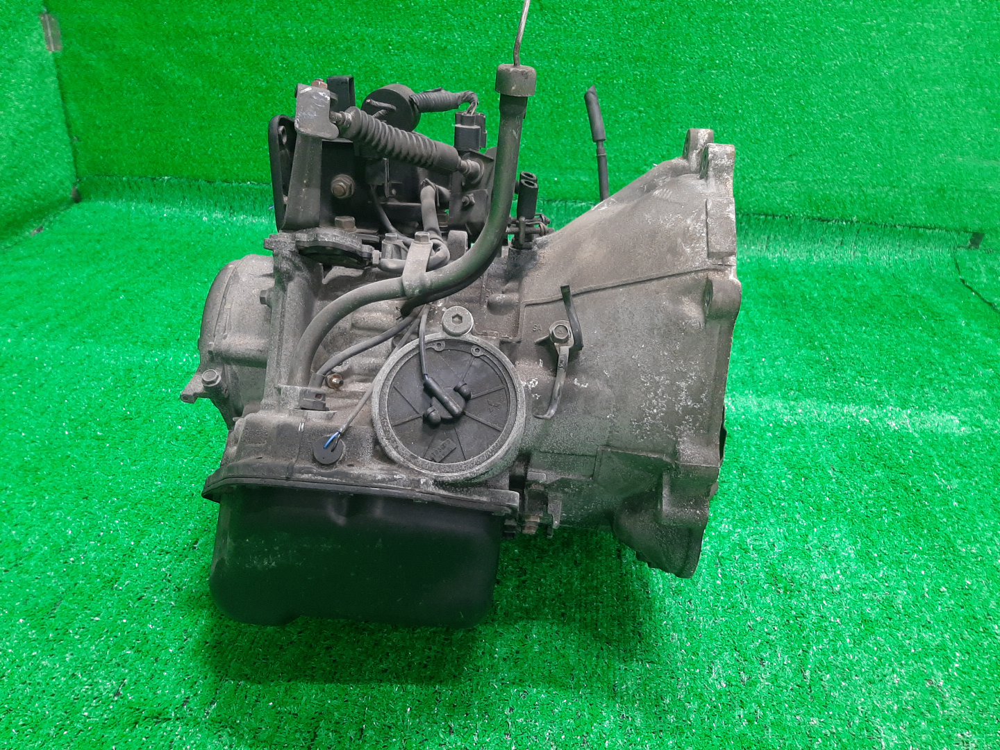 АКПП MITSUBISHI DIAMANTE F15A 6G73 F4A331UNP1 2 ракурс АКПП MITSUBISHI DIAMANTE F15A 6G73 F4A331UNP1 2 ракурс