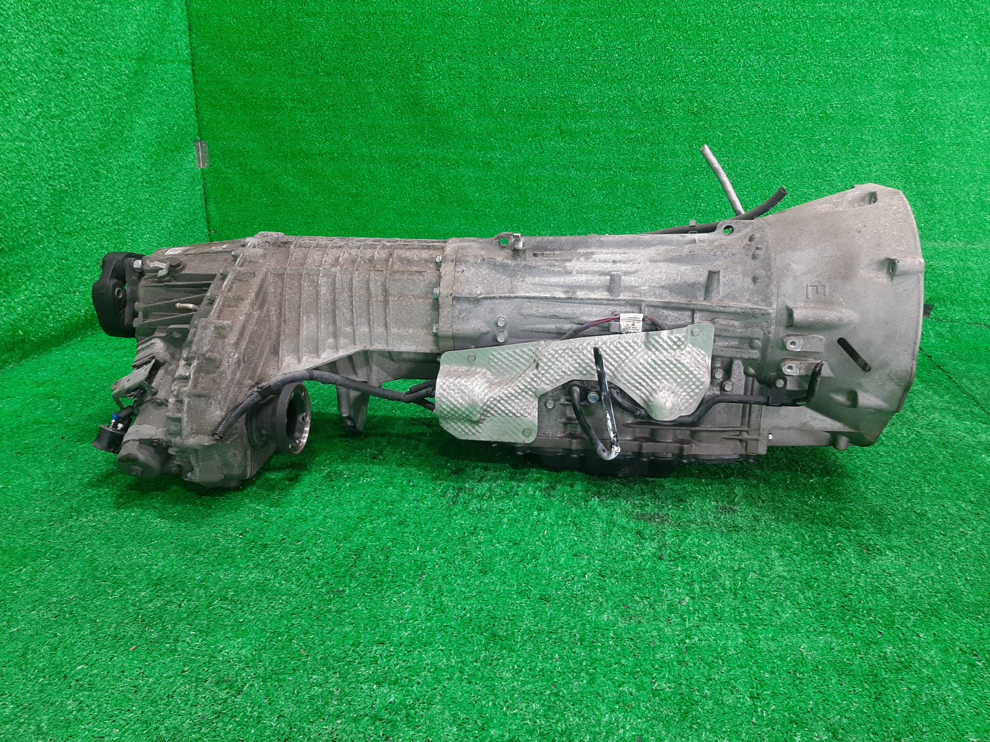 АКПП VOLKSWAGEN TOUAREG 7LA AXQ 09D300037J 1 ракурс АКПП VOLKSWAGEN TOUAREG 7LA AXQ 09D300037J 1 ракурс