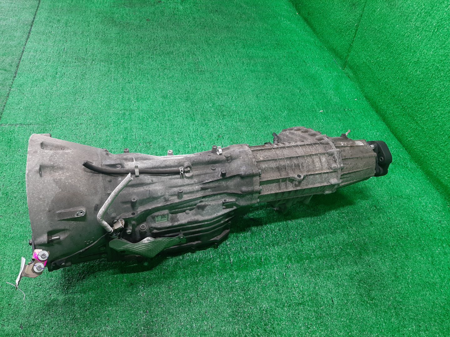 АКПП VOLKSWAGEN TOUAREG 7LA AXQ 09D300037J 3 ракурс АКПП VOLKSWAGEN TOUAREG 7LA AXQ 09D300037J 3 ракурс