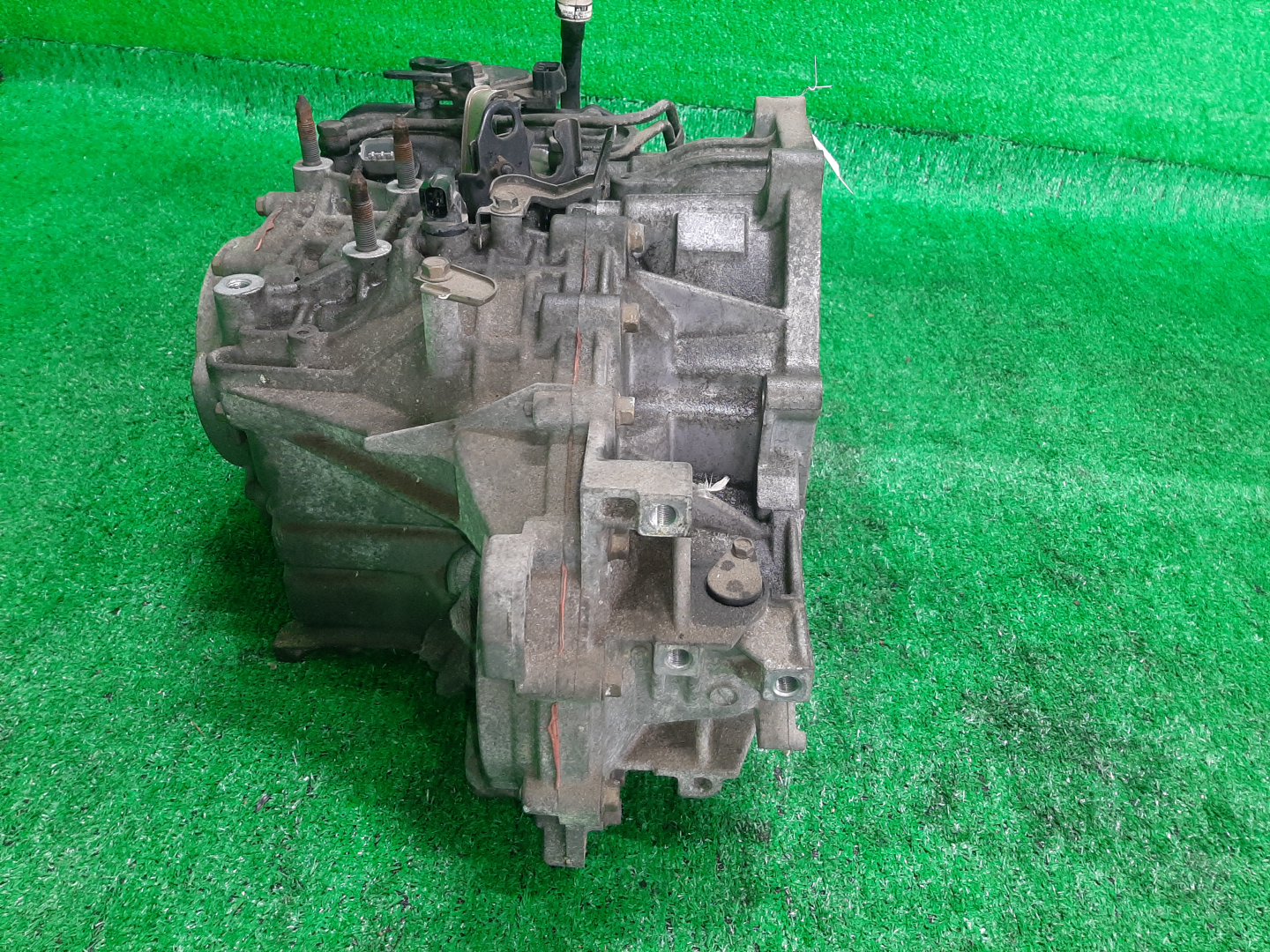 АКПП MITSUBISHI DION CR9W 4G63 F4A421JZB1 2 ракурс