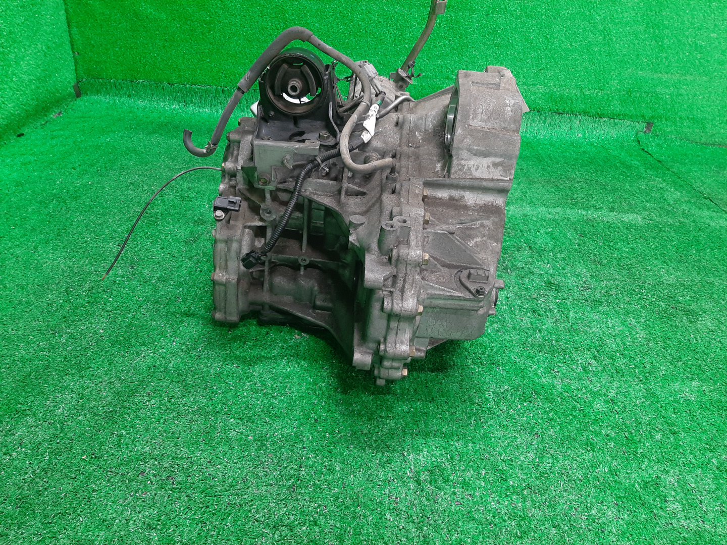 АКПП NISSAN CEFIRO A33 VQ20DE 85X00, RE4F04B-FN44 2 ракурс
