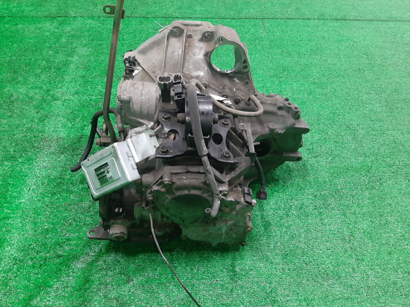 АКПП NISSAN CEFIRO A33 VQ20DE 85X00, RE4F04B-FN44 4 ракурс