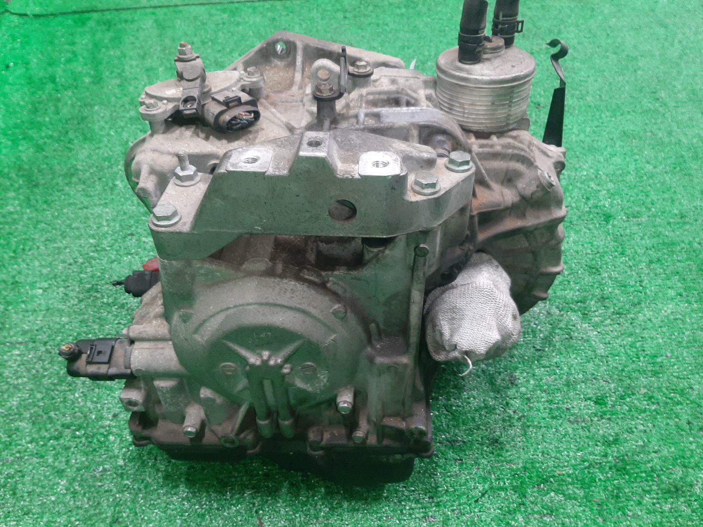 АКПП VOLKSWAGEN TOURAN, GOLF, JETTA, PASSAT, A3 1T1, 1T2, 1T3, MK5, 1K1, 1K5, 1K2, 3C2, 3C, B6, 3C5, 8PA, 8P7, 8P1 BLX, BAG, BLP, BVY, BLF, AXW, BLR HTQ 4 ракурс
