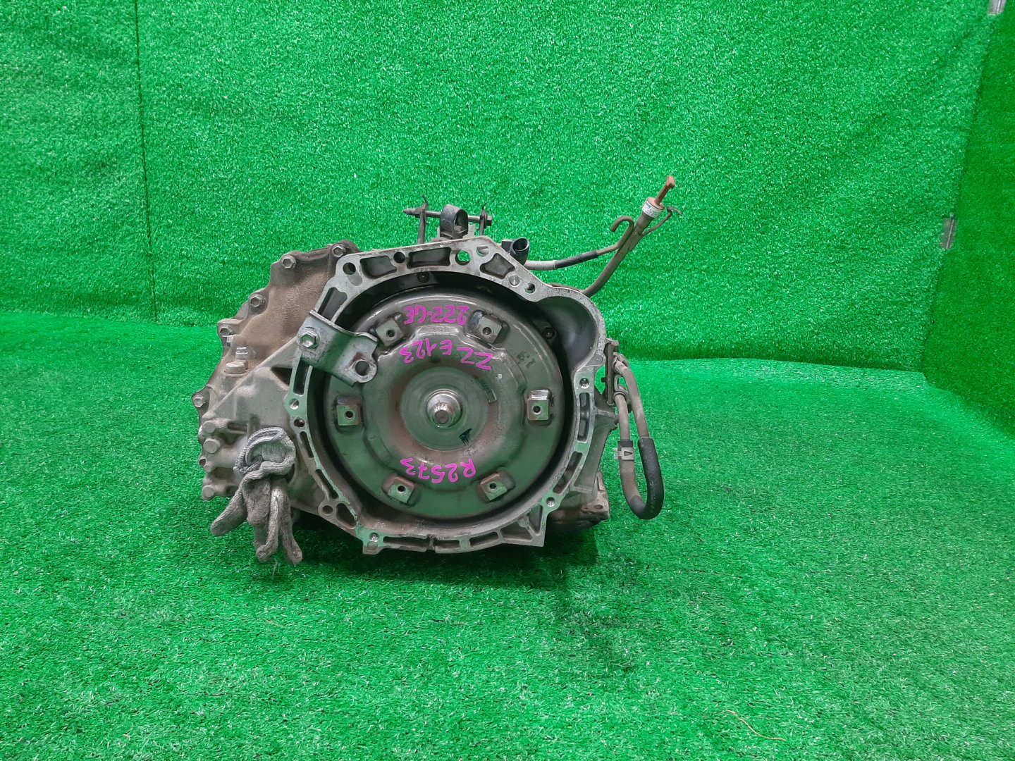 АКПП TOYOTA COROLLA FIELDER, ALLEX, COROLLA RUNX ZZE123G, ZZE123 2ZZ-GE U240E 1 ракурс АКПП TOYOTA COROLLA FIELDER, ALLEX, COROLLA RUNX ZZE123G, ZZE123 2ZZ-GE U240E 1 ракурс