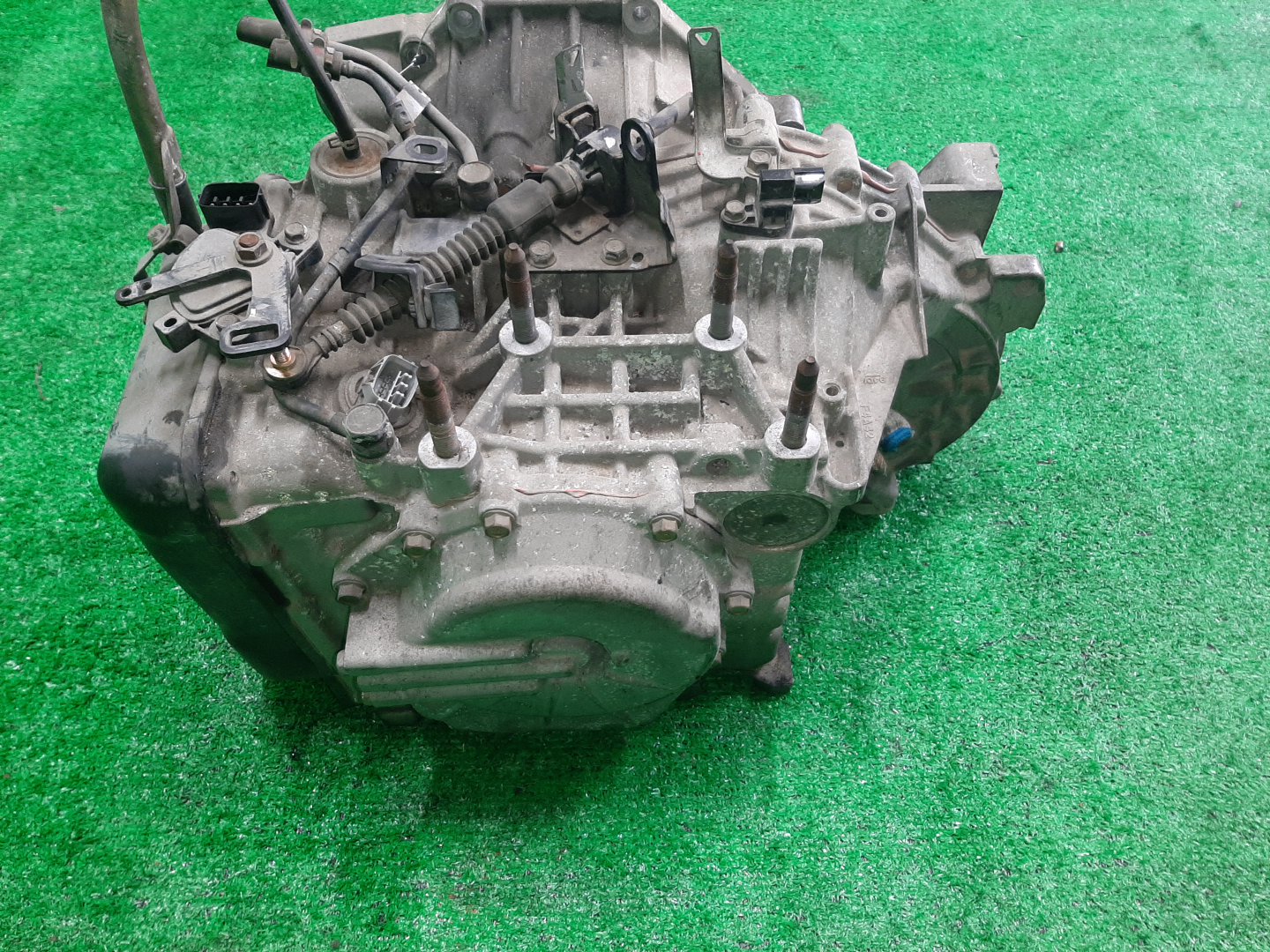 АКПП MITSUBISHI GRANDIS NA4W 4G69 F4A4B2N3Z 4 ракурс