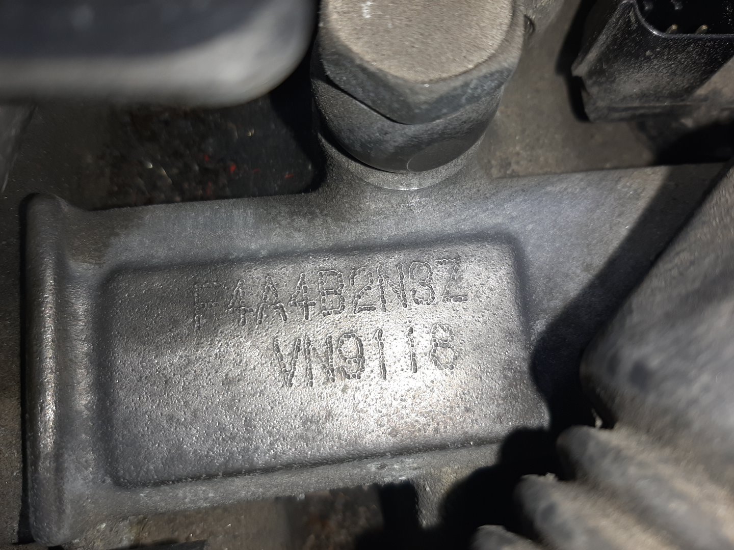 АКПП MITSUBISHI GRANDIS NA4W 4G69 F4A4B2N3Z 5 ракурс