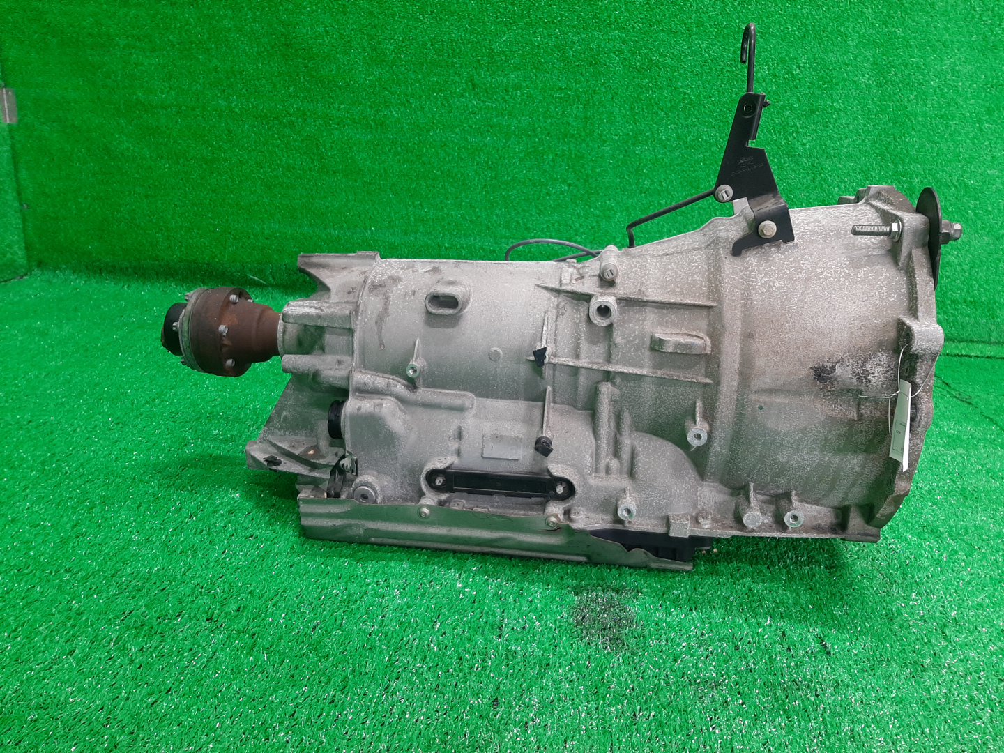АКПП JAGUAR XE X760 204PT GX737000CB 1 ракурс