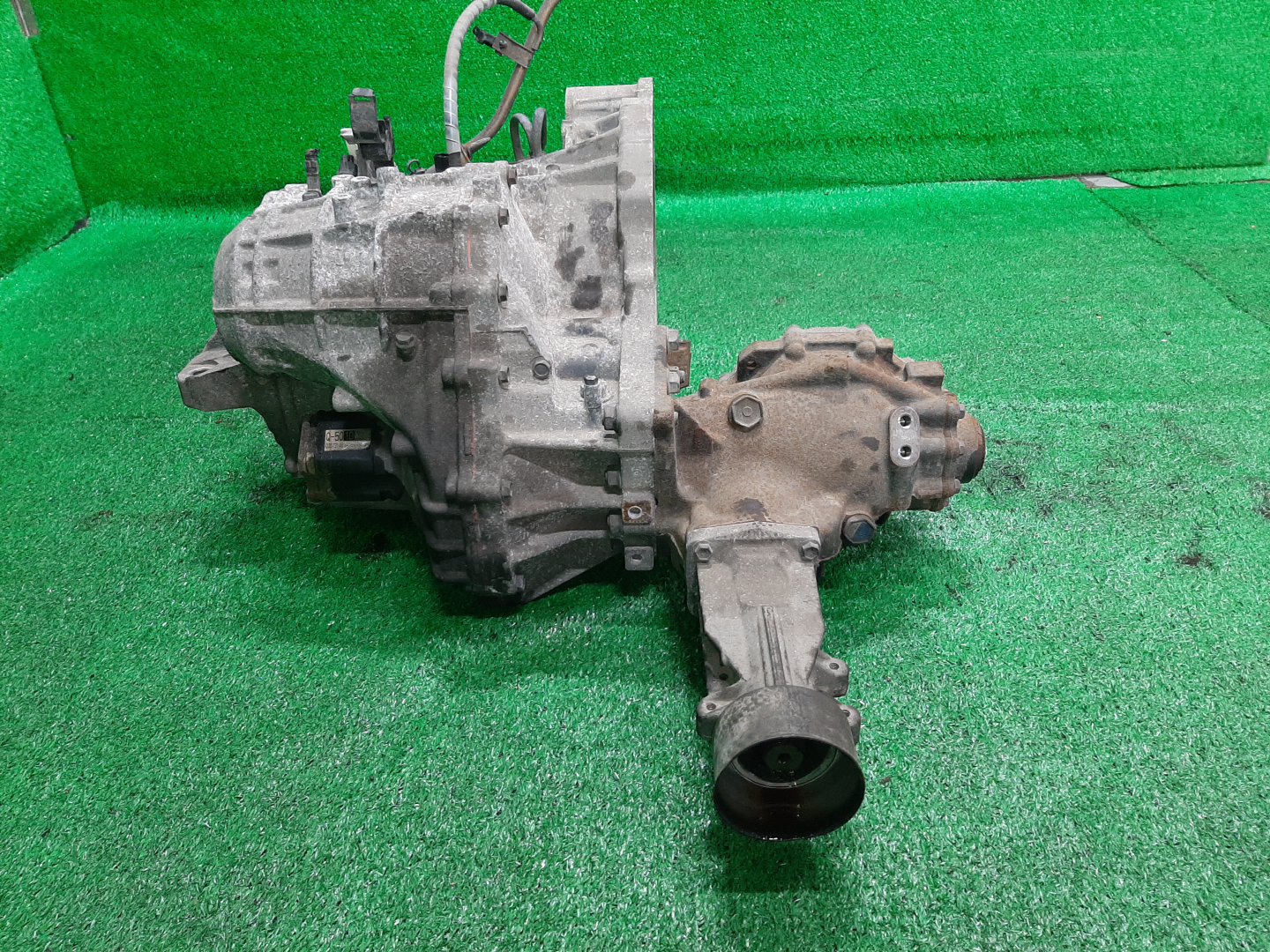 АКПП TOYOTA ALPHARD, KLUGER V MNH15W, MCU25W 1MZ-FE U140F-01B 2 ракурс
