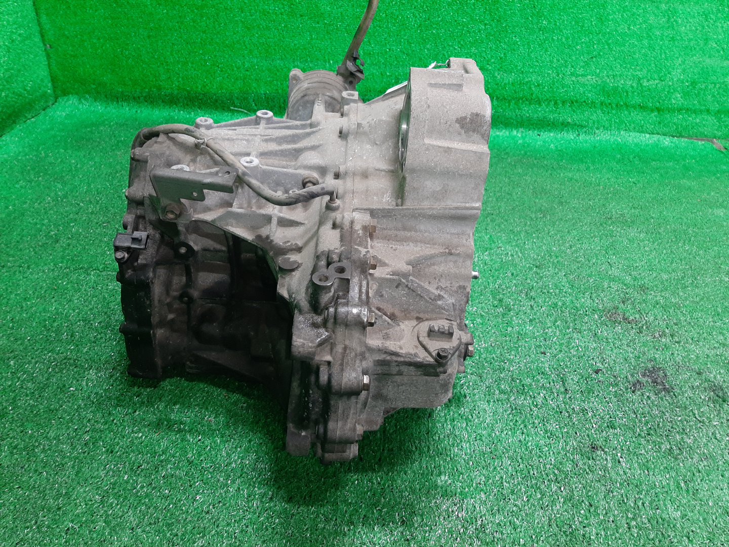 АКПП NISSAN CEFIRO A33 VQ20DE 85X00, RE4F04B-FN44 2 ракурс