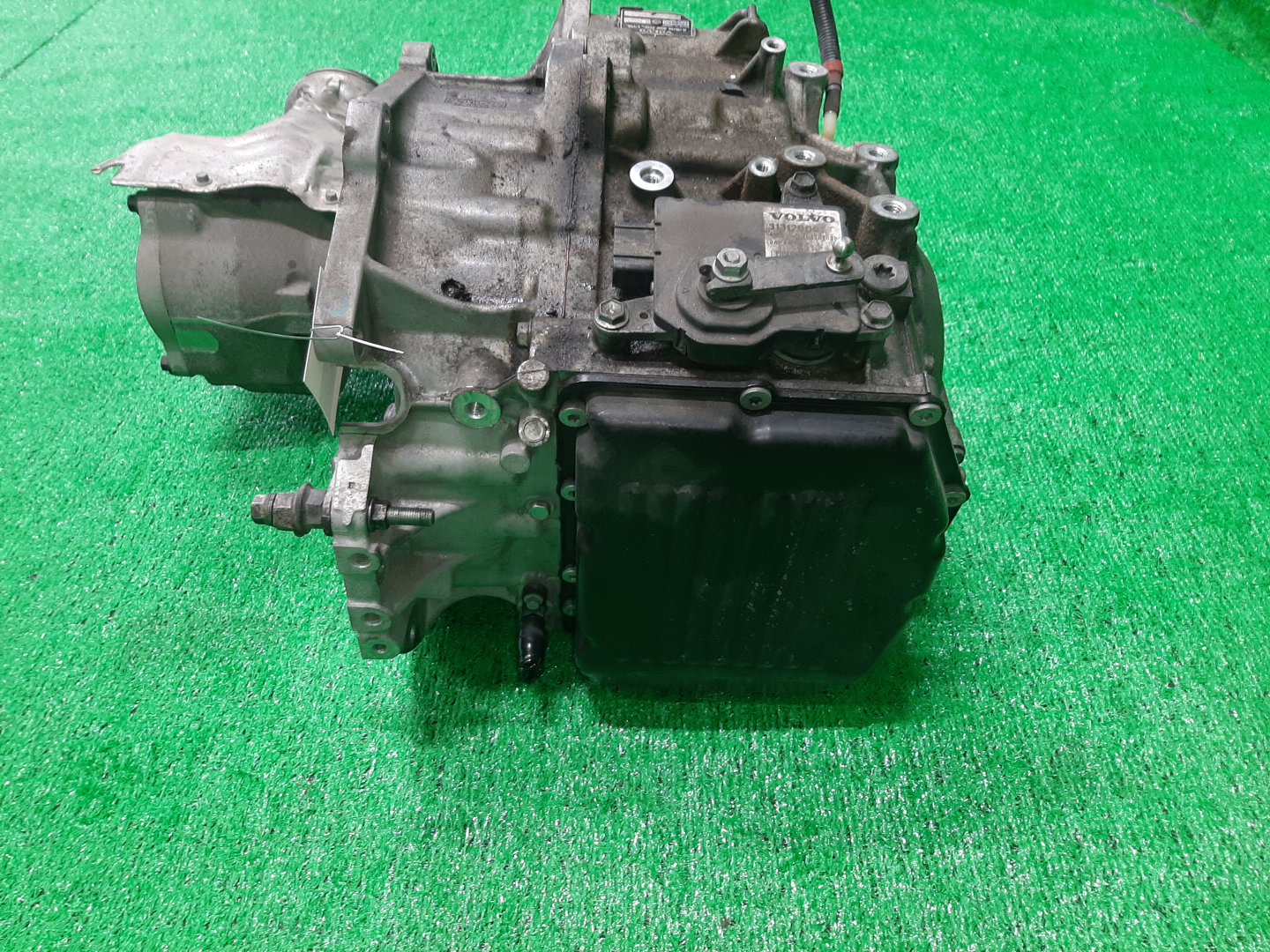 АКПП VOLVO V60, S60, XC70, V70, XC60, S80 FW90, FS90, BZ90, BW90, DZ90, AS60, AS90 B6304T4 1283145 3 ракурс