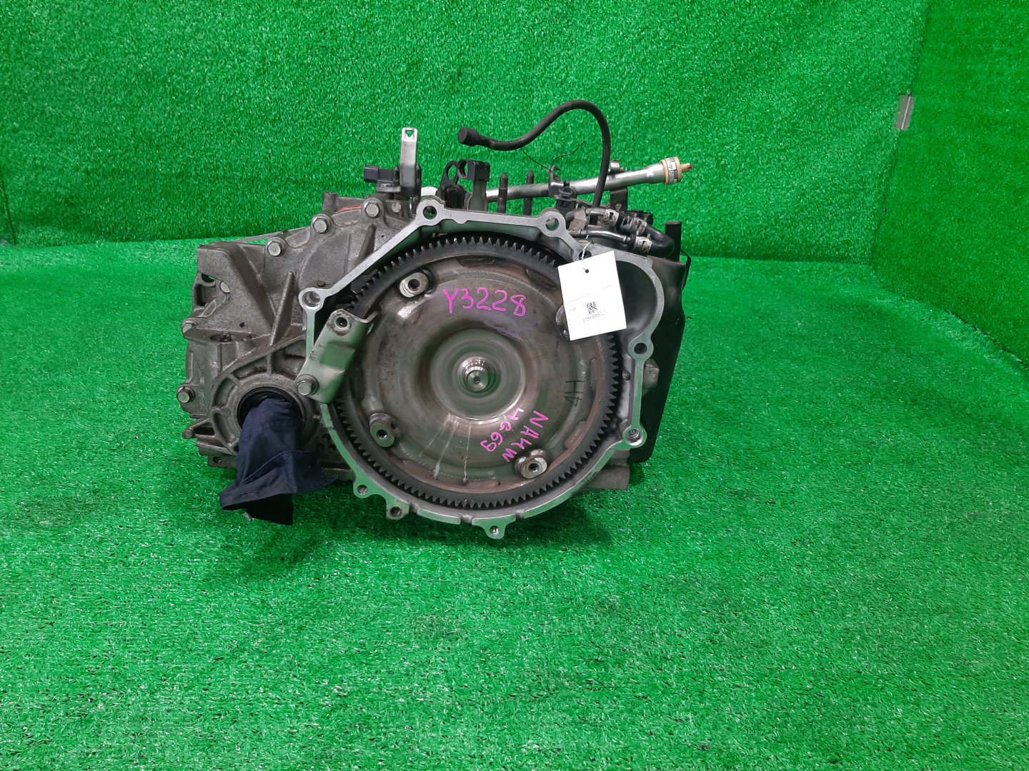 АКПП MITSUBISHI GRANDIS NA4W 4G69 F4A4B2N3Z 1 ракурс