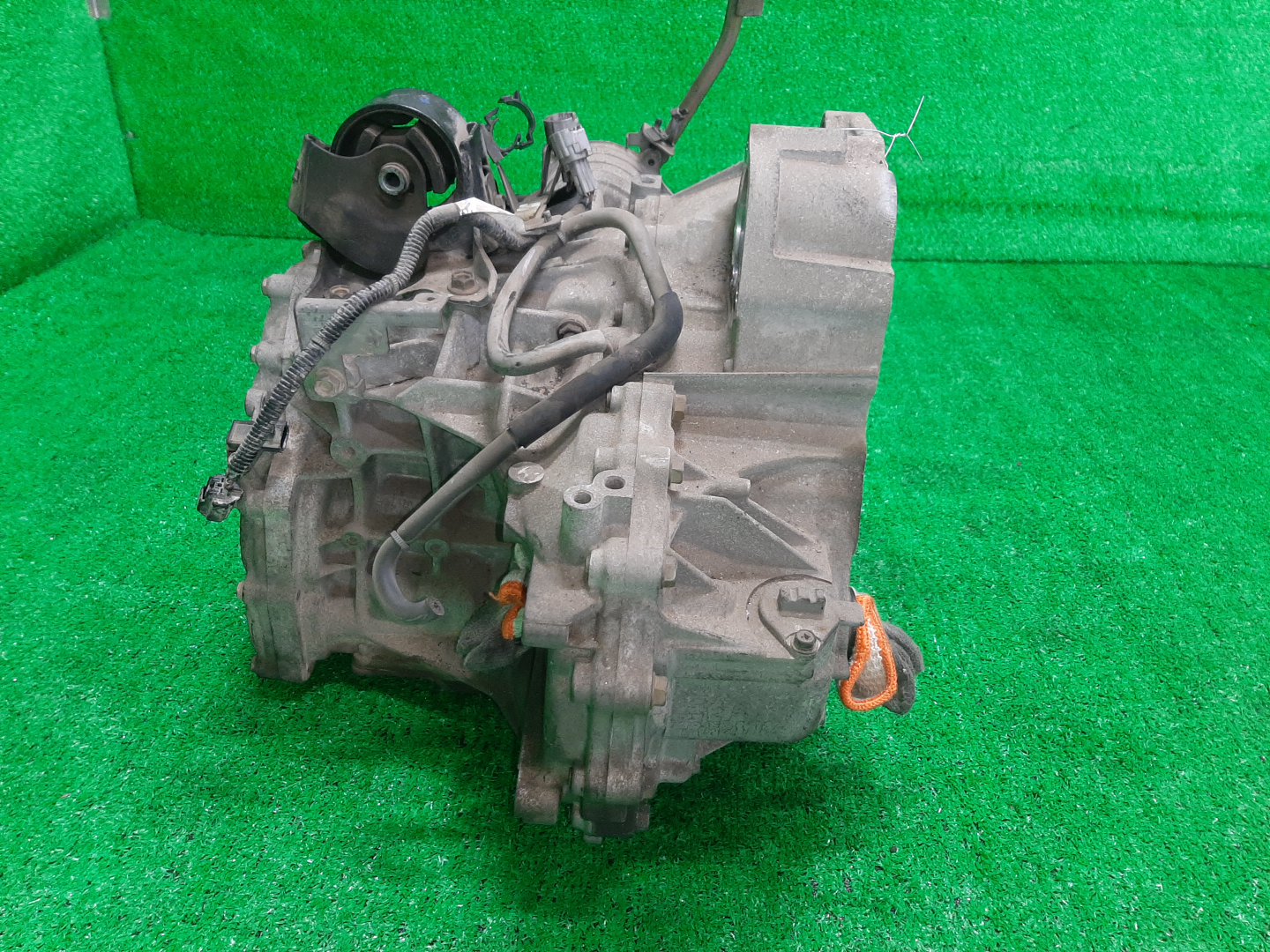 АКПП NISSAN CEFIRO A33 VQ20DE 85X00, RE4F04B-FN44 2 ракурс