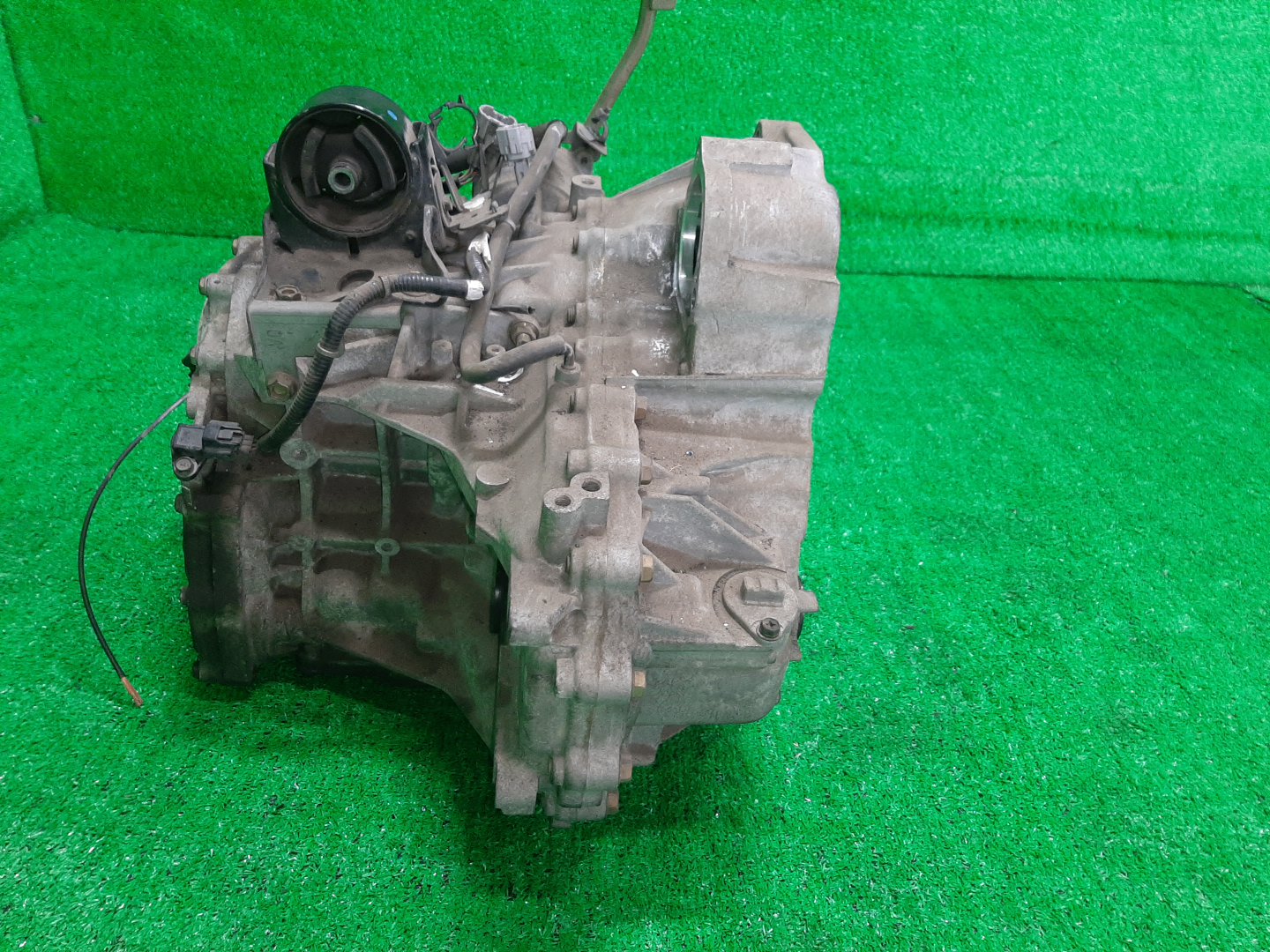 АКПП NISSAN CEFIRO A33 VQ20DE 85X00, RE4F04B-FN44 2 ракурс
