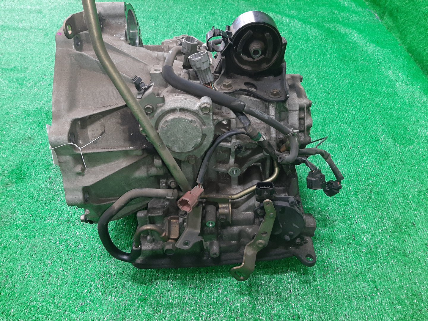 АКПП NISSAN CEFIRO A33 VQ20DE 85X00, RE4F04B-FN44 3 ракурс