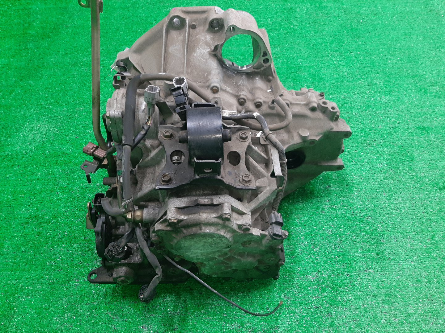 АКПП NISSAN CEFIRO A33 VQ20DE 85X00, RE4F04B-FN44 4 ракурс