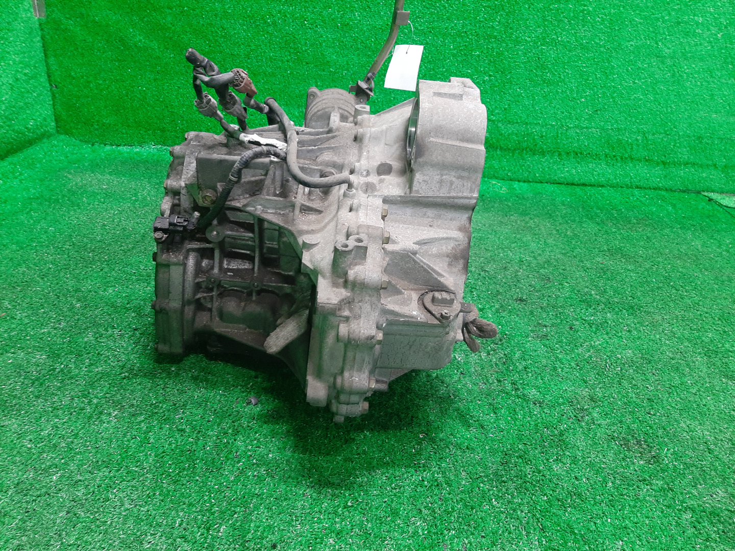 АКПП NISSAN CEFIRO A33 VQ20DE 85X00, RE4F04 2 ракурс