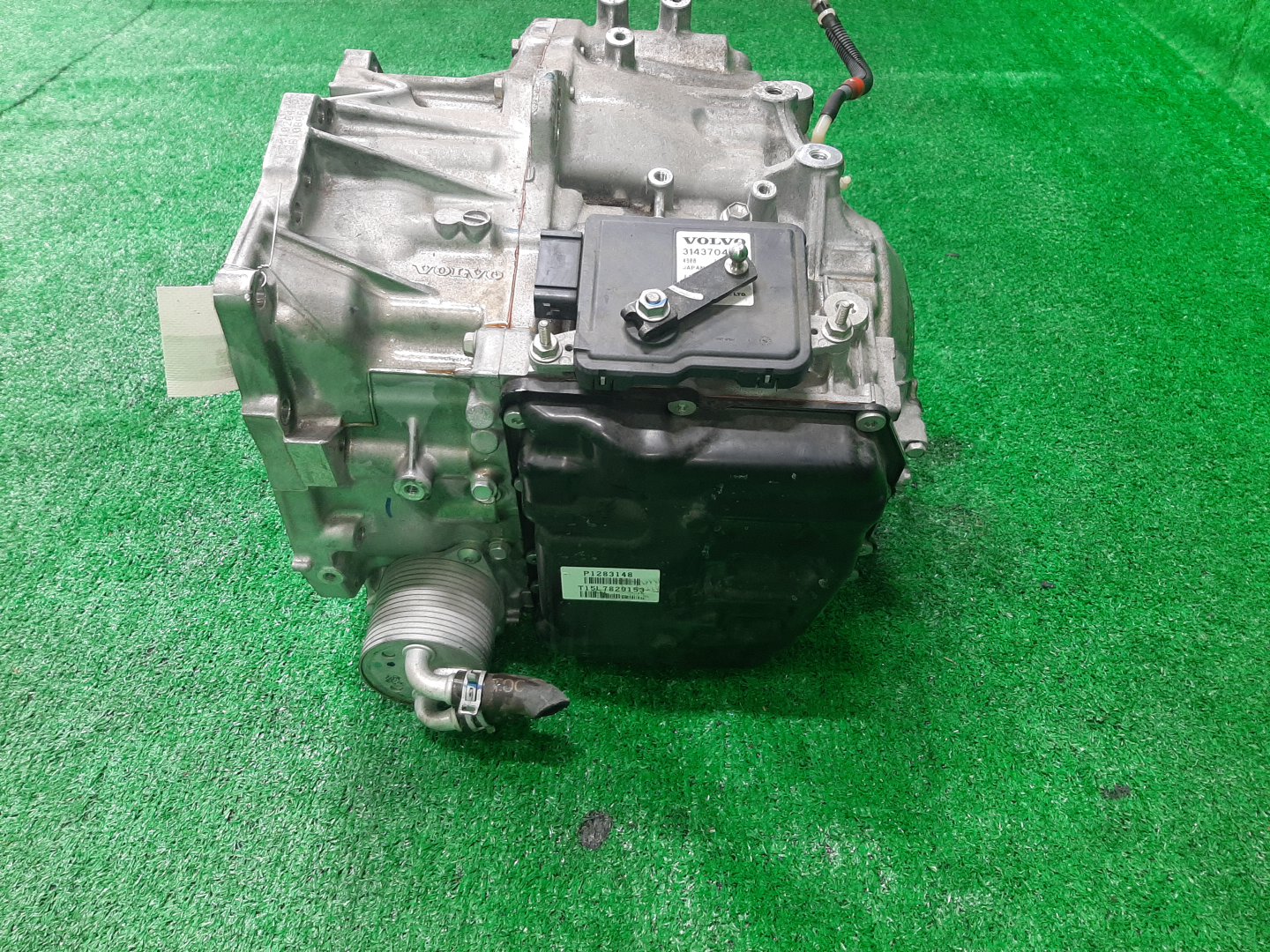 АКПП VOLVO S90, V60, XC90, S60, V40, XC60 , FW, FS, MVA8, MV, DZ D4204T14 1283148 3 ракурс