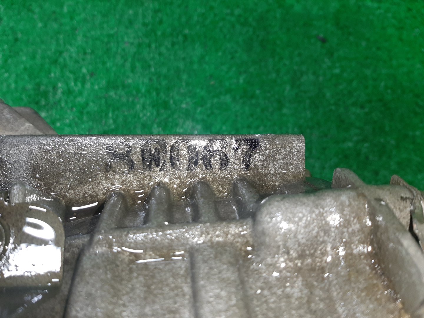 АКПП NISSAN SERENA TC24 QR20DE 8E067, RE0F06A FP57 5 ракурс