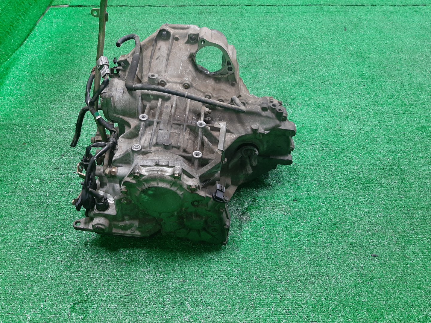 АКПП NISSAN CEFIRO A33 VQ20DE 85X00, RE4F04B-FN44 4 ракурс