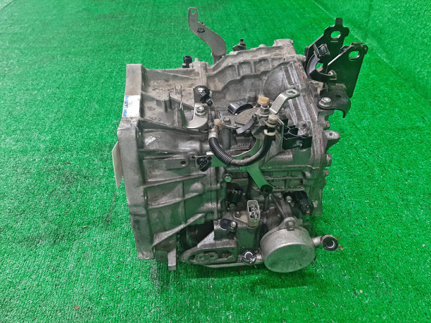АКПП TOYOTA BELTA SCP92 2SZ-FE K410-03A 3 ракурс