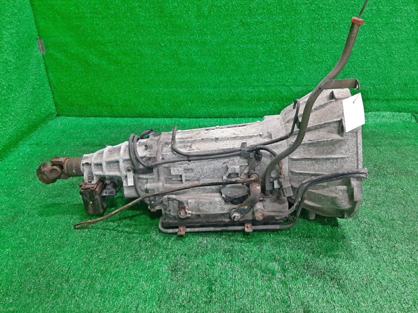 АКПП NISSAN CEDRIC MY33 VQ25DE 4EX00, RE4R01A-RC46 1 ракурс